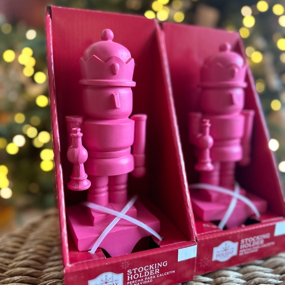 Hot Pink matte Nutcracker stocking holder X 2 - Picture 4 of 7